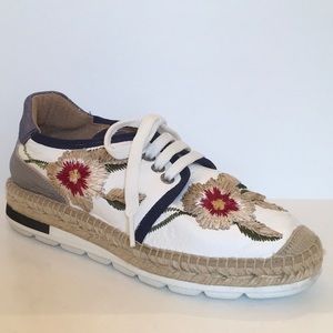 KANNA Handmade Embroidered Leather LaceUp Platform Sneaker Made In Spain S37/6.5